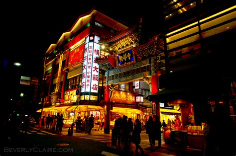 富山から横浜 夜行バス - 夜の移動がもたらす新しい出会いと発見